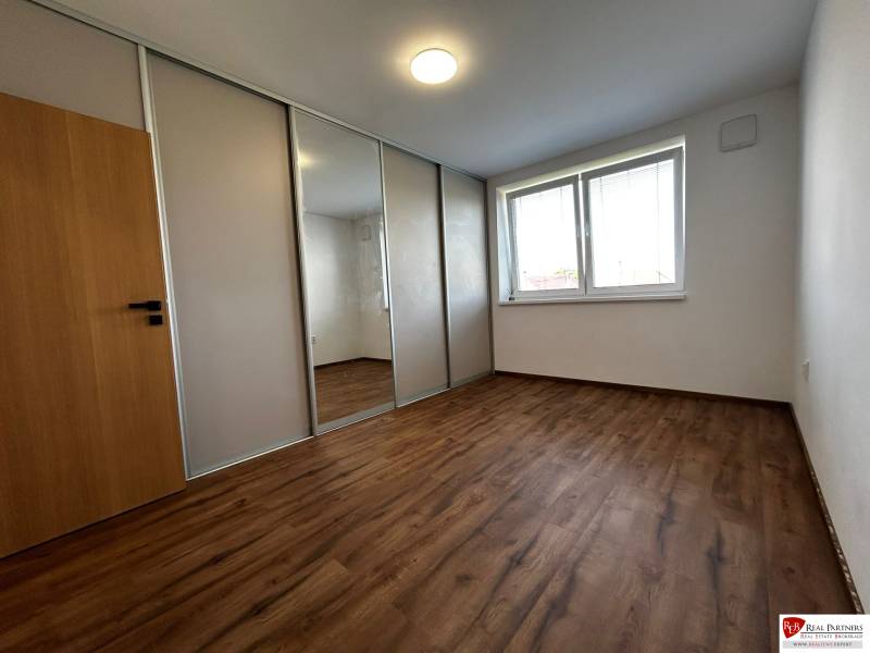 WhatsApp Image 2025-09-02 at 14.08.10.jpeg