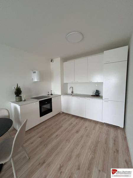 WhatsApp Image 2025-10-15 at 11.22.54 (3).jpeg