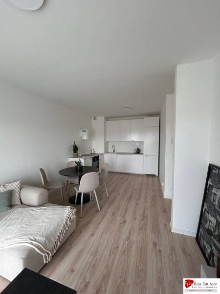 WhatsApp Image 2025-10-15 at 11.22.54 (2).jpeg