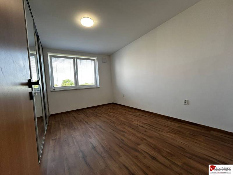 WhatsApp Image 2025-09-02 at 14.08.09 (6).jpeg