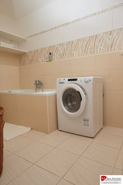 8 Kupelna vana, Zaporozska 1.jpg