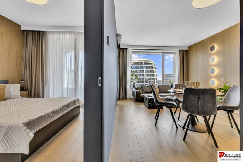 Továrenská SKY PARK4.jpg