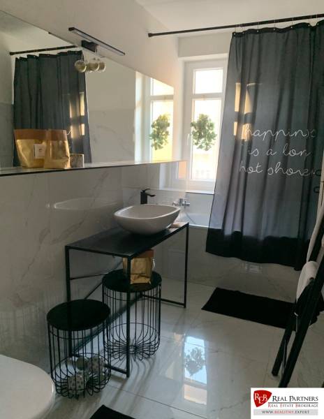 Snímka obrazovky 2025-04-10 o 18.45.59.png