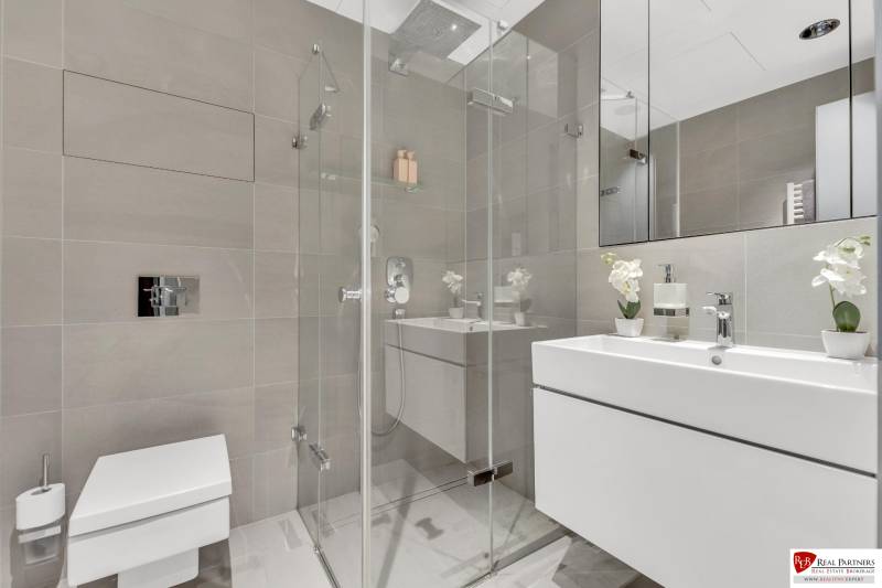 Továrenská SKY PARK2.jpg