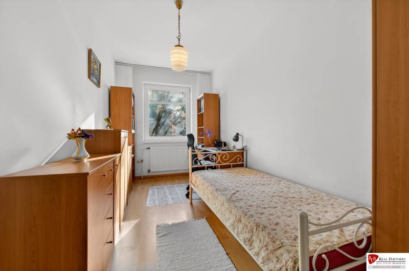 3 izba Sevcenkova.jpg