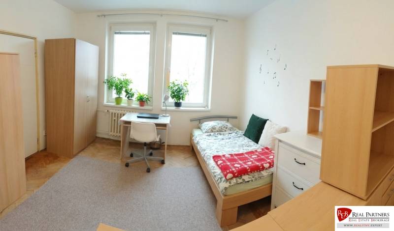 Račianske mýto_izba2.jpg