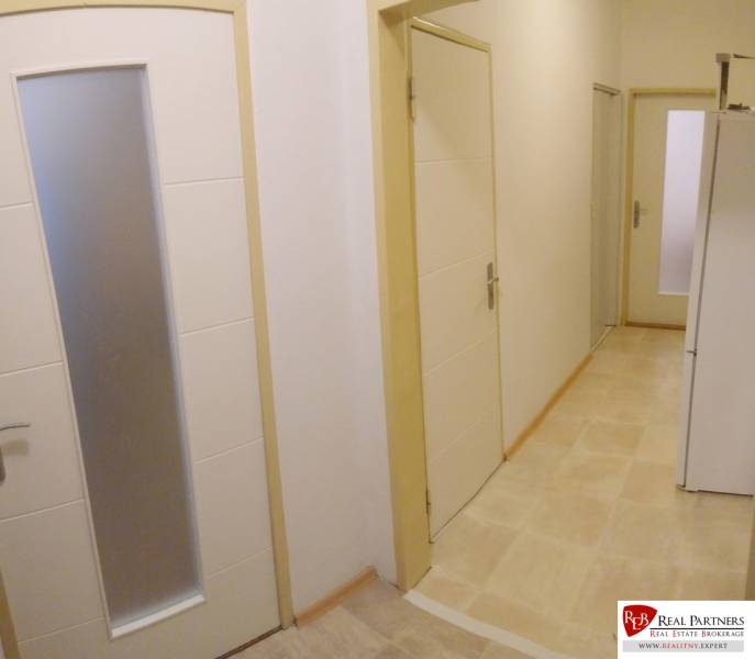 Račianske mýto_chodba1.jpg