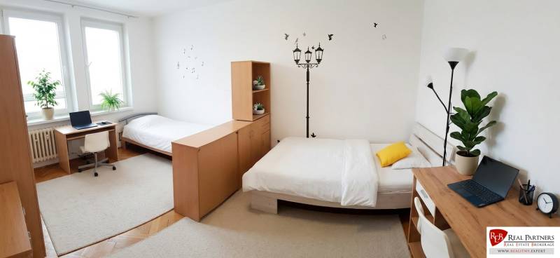 Račianske mýto_izba3.jpg