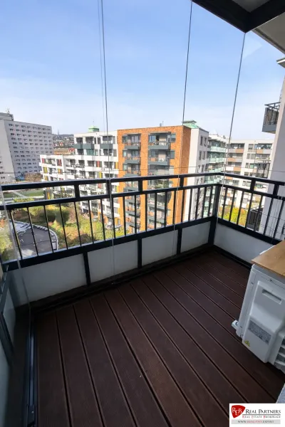 Bernolákova 7896, Bratislava-Staré Mesto_balkon_vyhlad.jpg