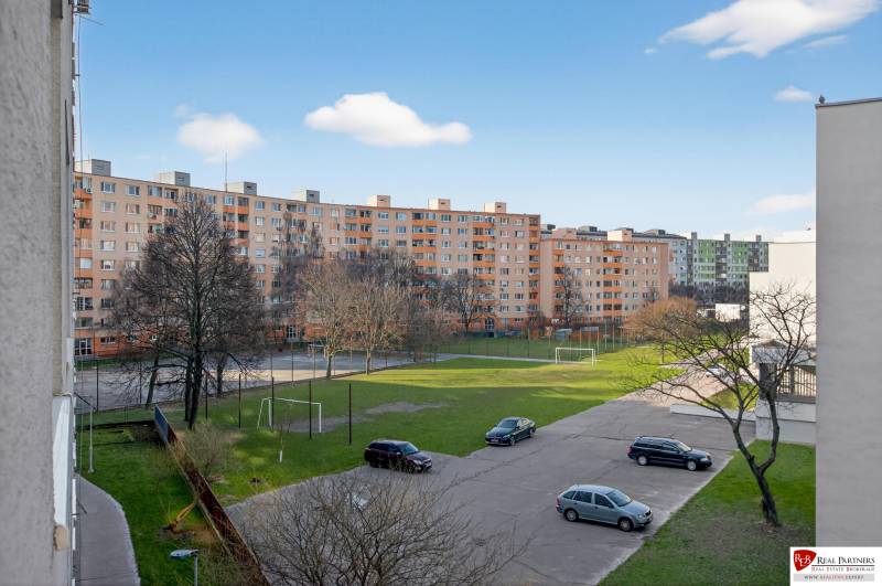 14 dvor Sevcenkova.jpg