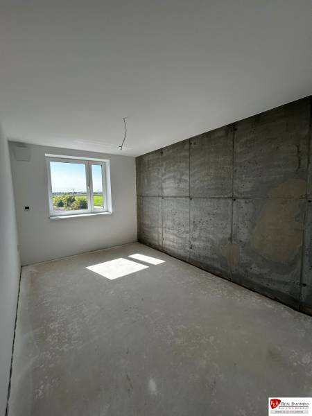 WhatsApp Image 2025-08-11 at 16.28.15 (5).jpeg