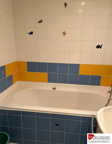 192351397 (12).jpg