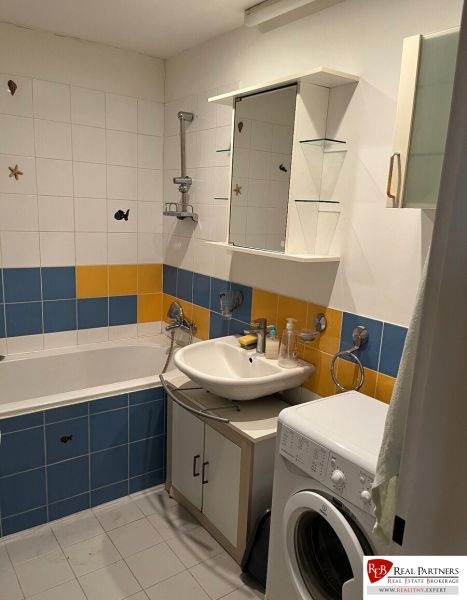 192351397 (11).jpg